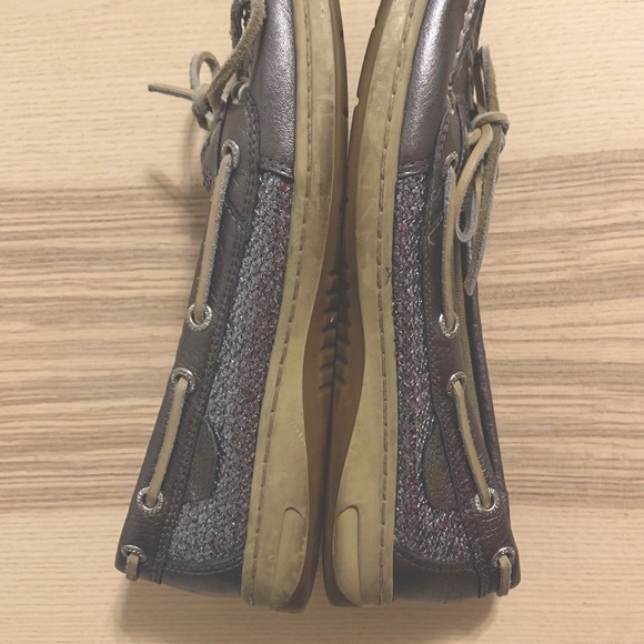 Women’s Sperrys - Picture 2 of 4